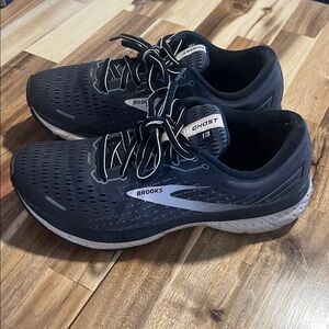 Brooks Ghost 8.5